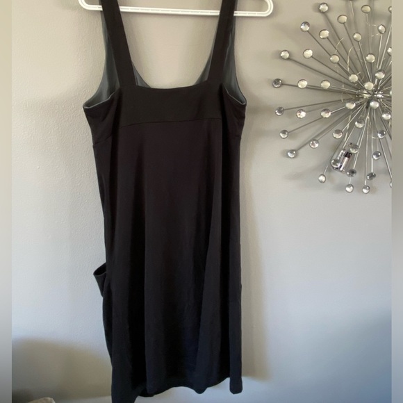 MEC | lightweight summer dress.  Medium - Picture 2 of 15